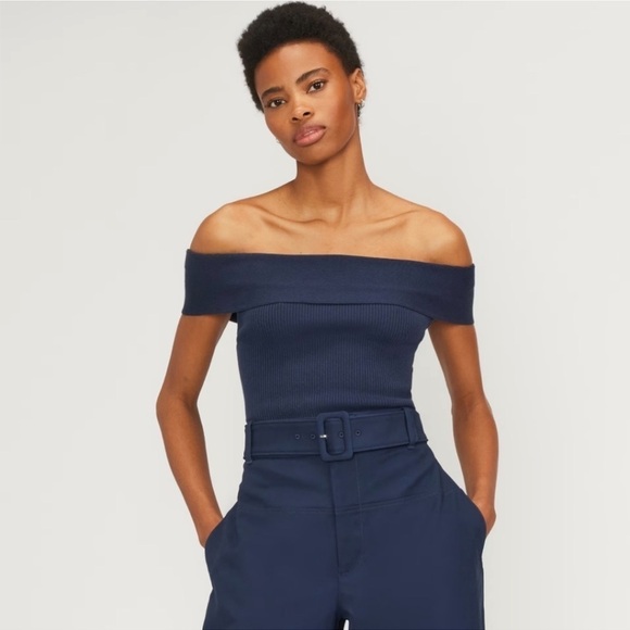 EVERLANE Ribbed Cotton Off The Shoulder Top In Navy Blue - Picture 2 of 5
